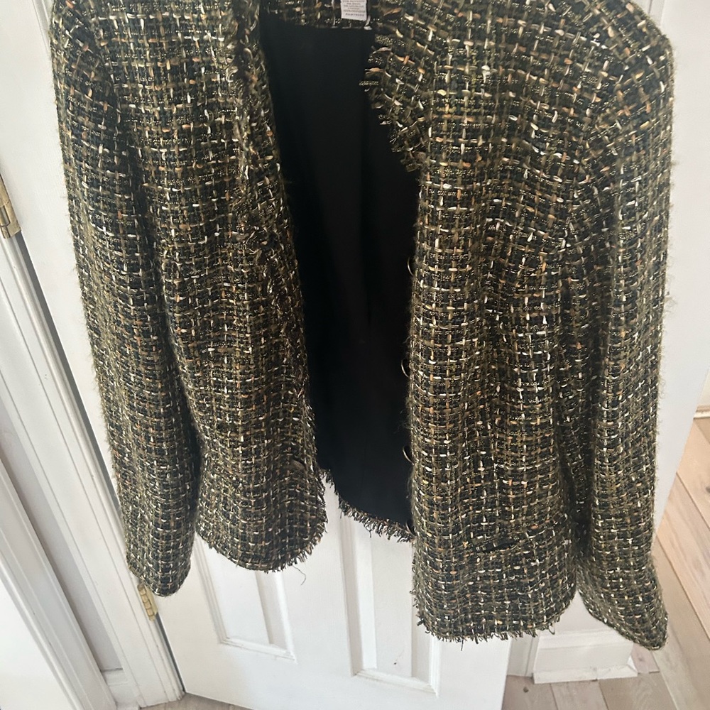 CHICOS jacket. - Picture 13 of 14